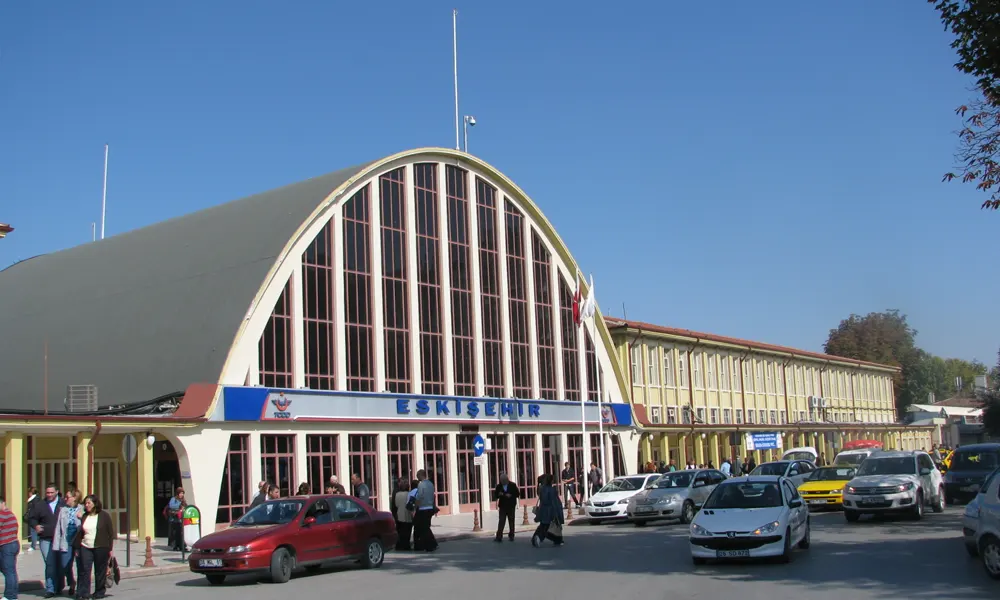 Eskişehir Afyon treni