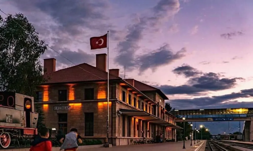 erzincan tren garı